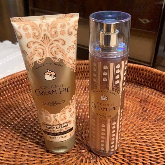 Bath & Body Works Bath & Body Coconut Cream Pie Bath Body Works